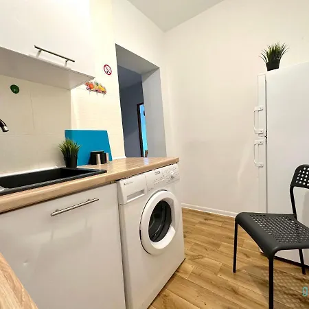 Homestay Stary Gleboka 14 P5 *